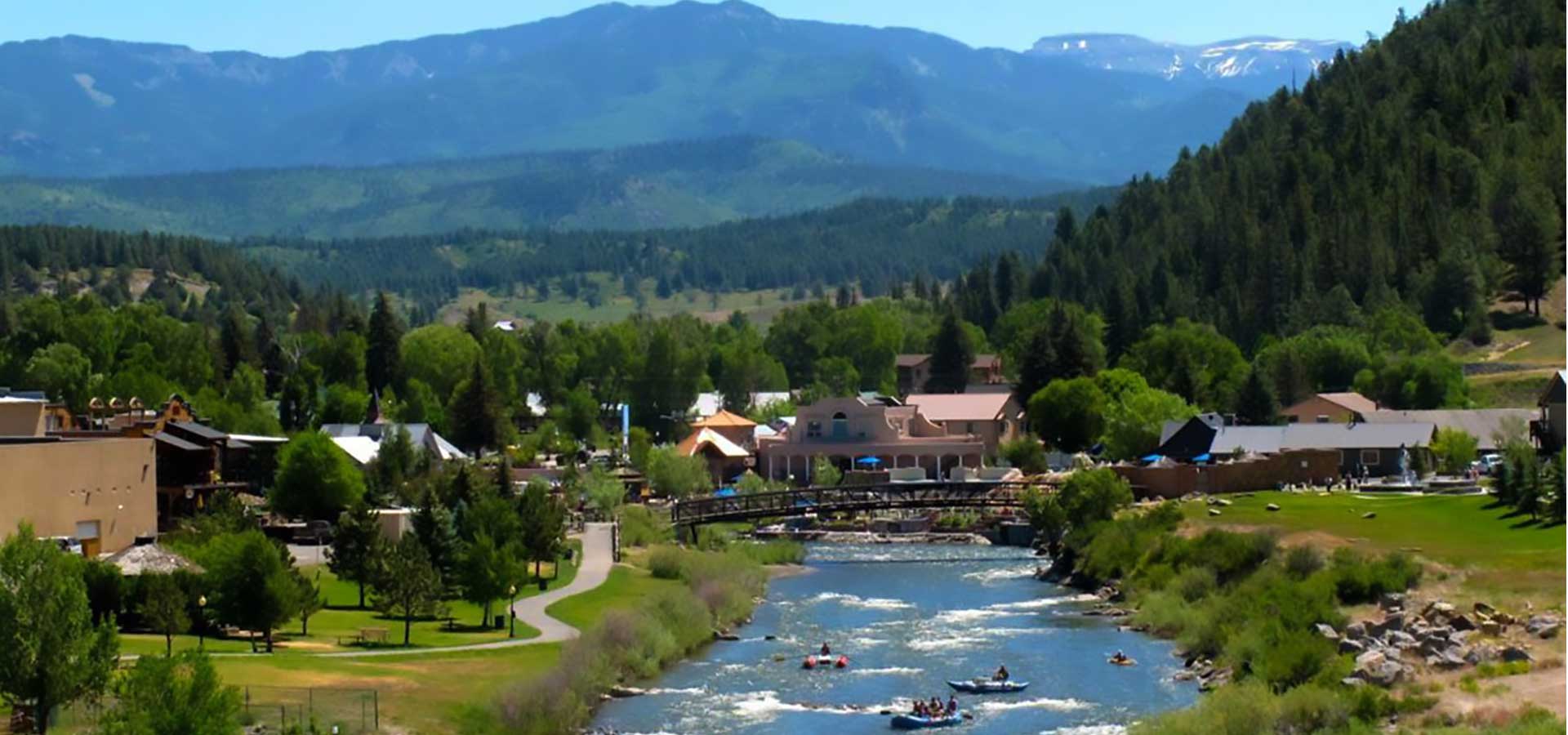 Pagosa Springs - mountains and river