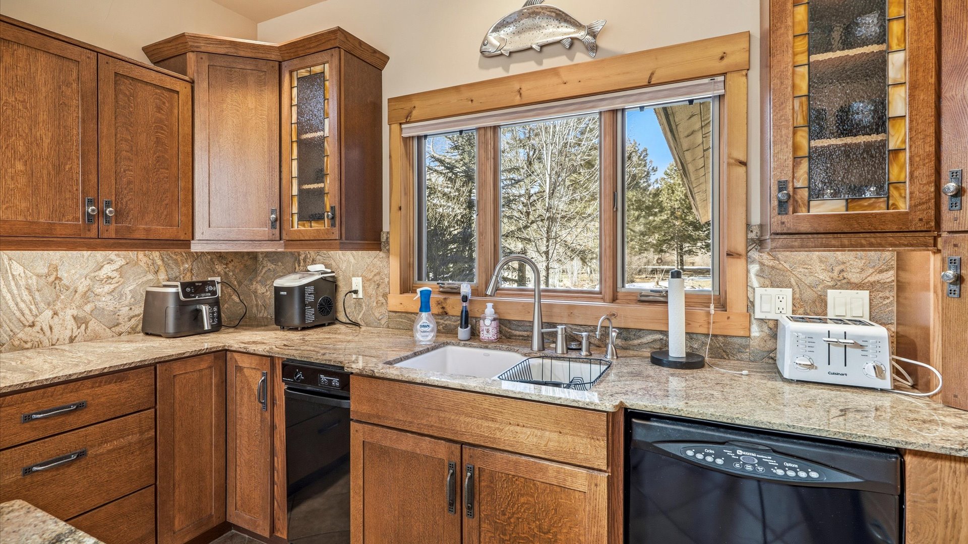 057-122 73 Harebell Dr