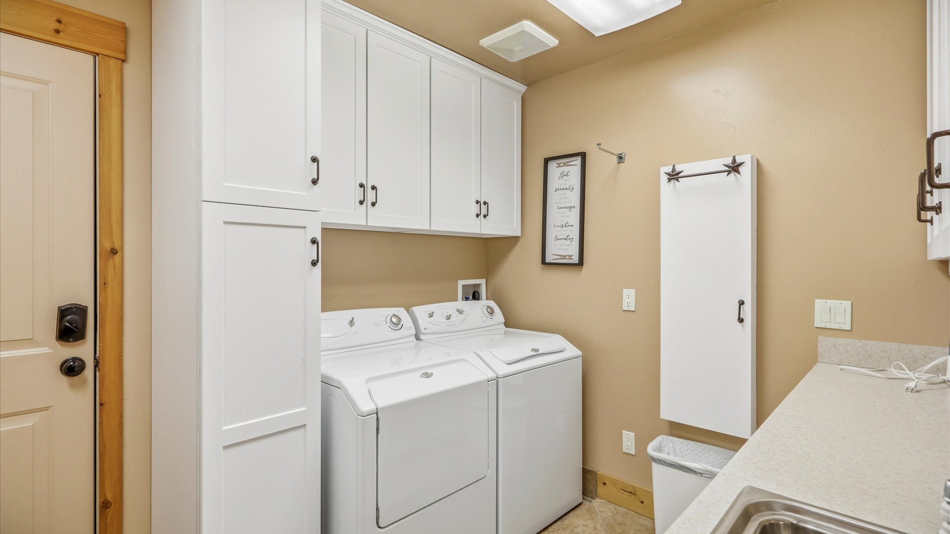 065-129 73 Harebell Dr