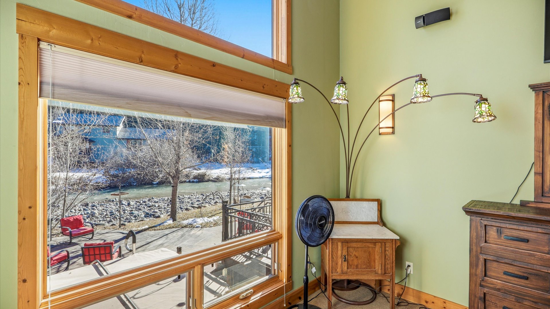 077-139 73 Harebell Dr