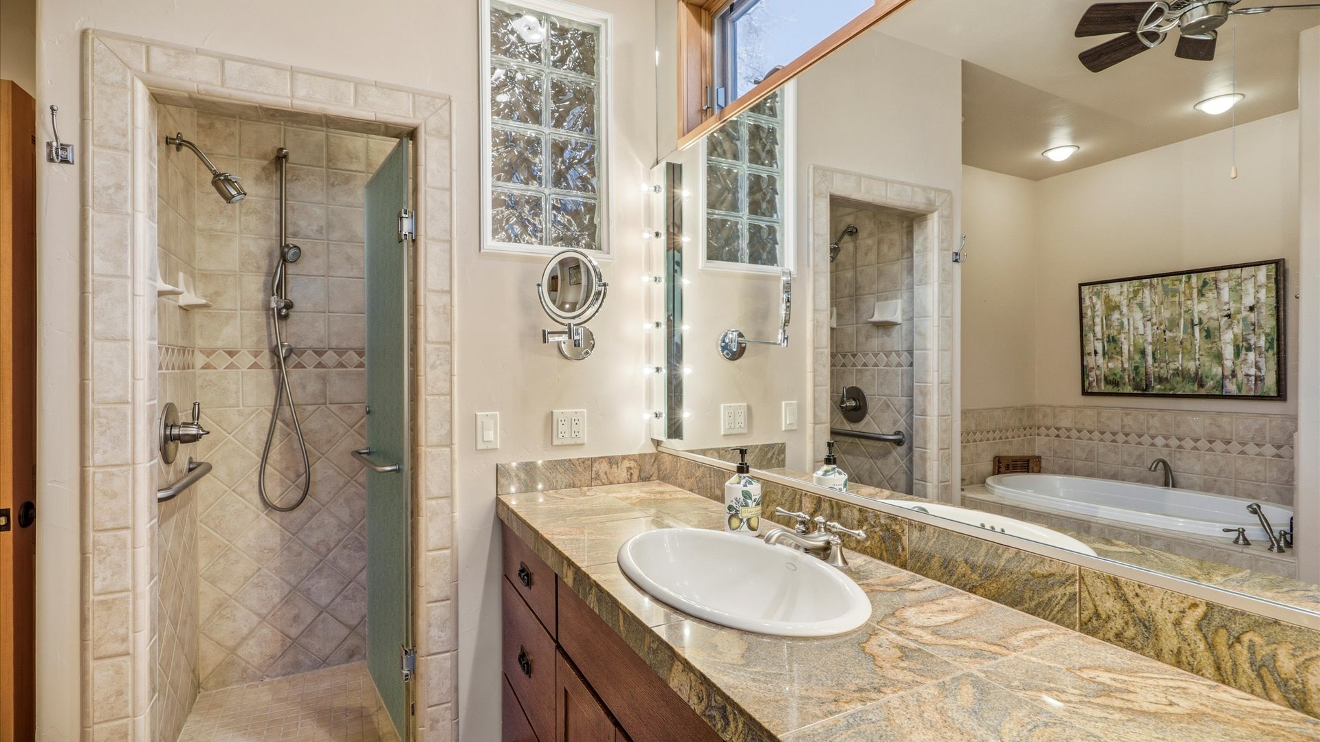 078-140 73 Harebell Dr