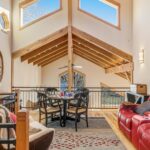 084-146 73 Harebell Dr