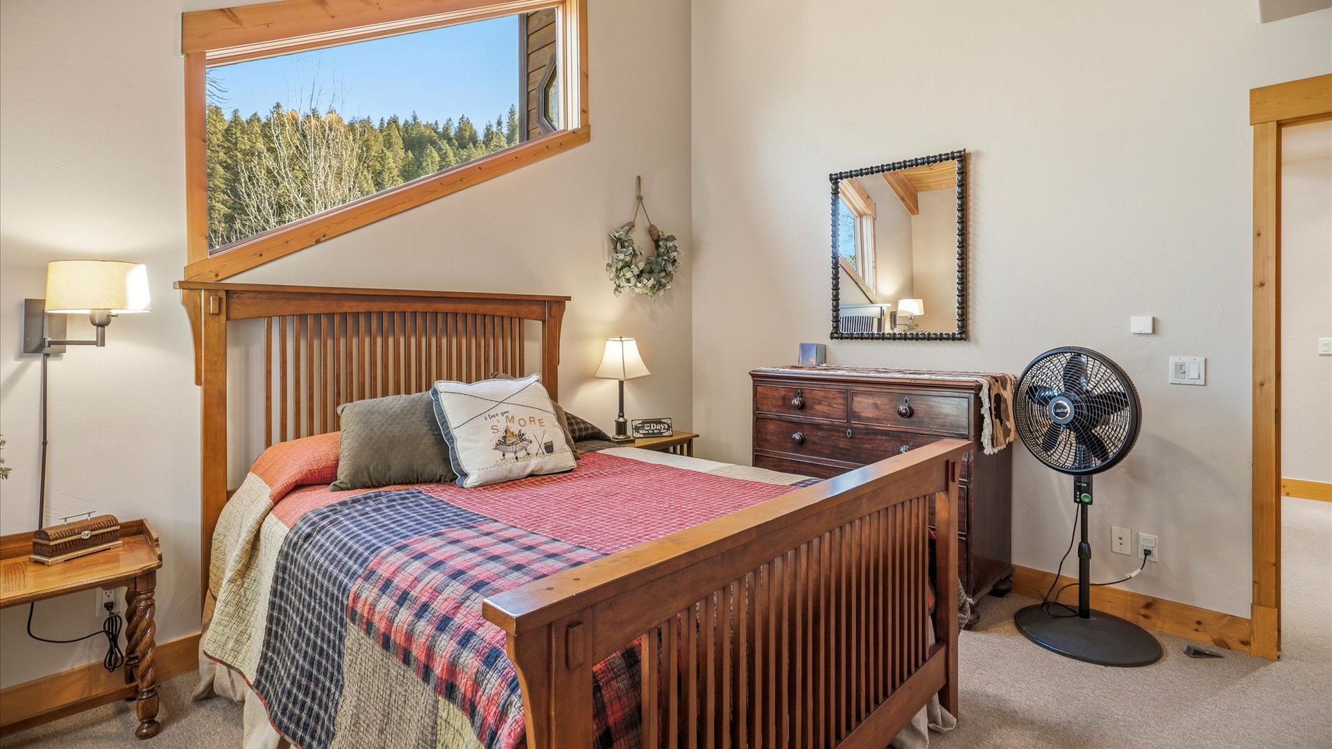 098-160 73 Harebell Dr